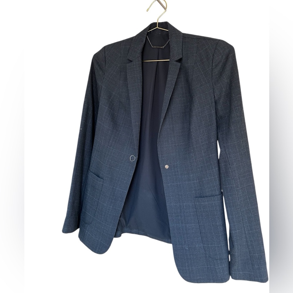 Elie Tahari Single Button Blazer in Navy - Picture 2 of 6